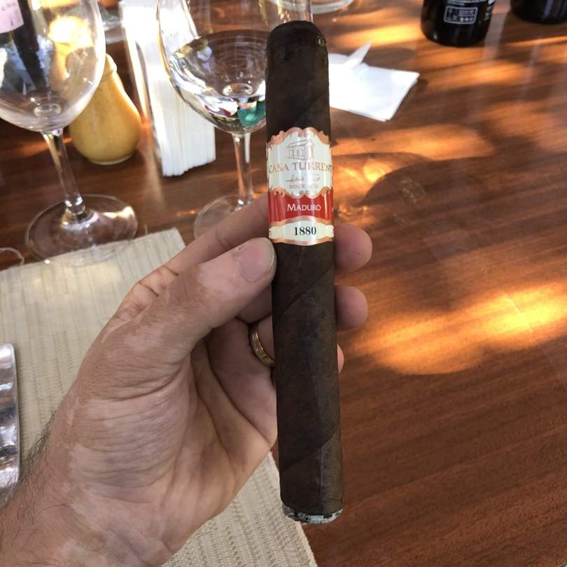 Smoking a Casa Turrent 1880 Maduro at Château Kefraya Restaurant while drinking Comte de M