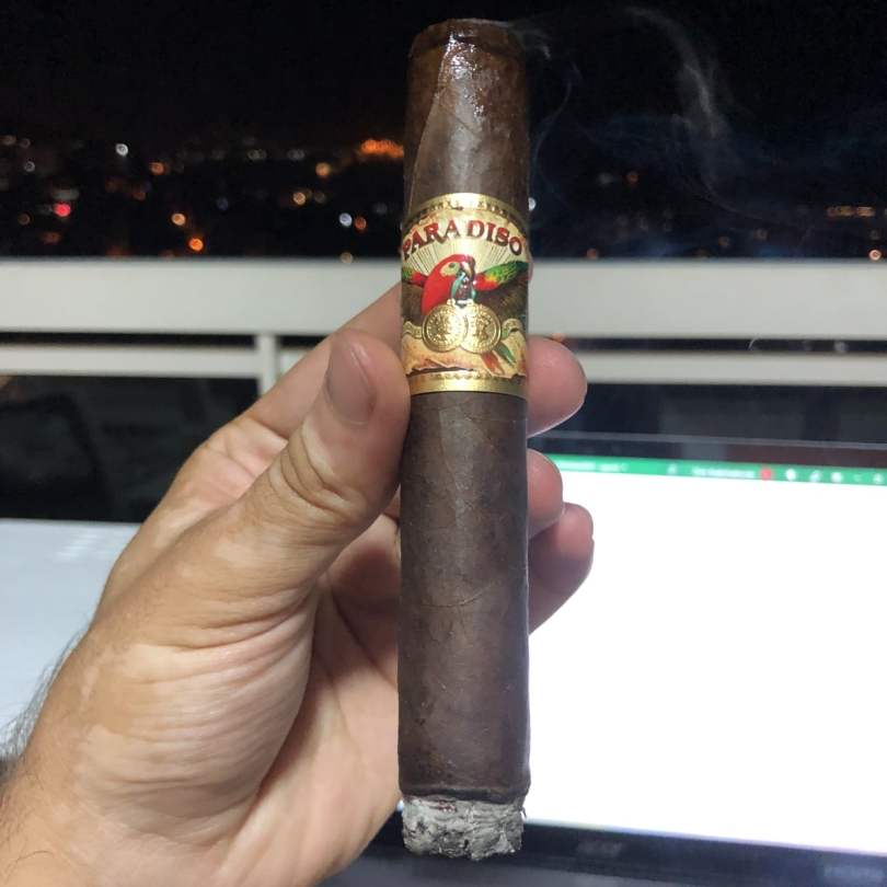 Paradiso Clasico Cigar Review. Beirut, Lebanon.