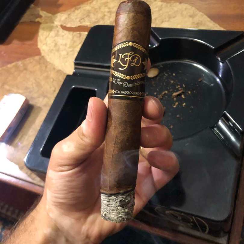 Smoking an LFD Colorado Oscuro at Fidel Lebanon