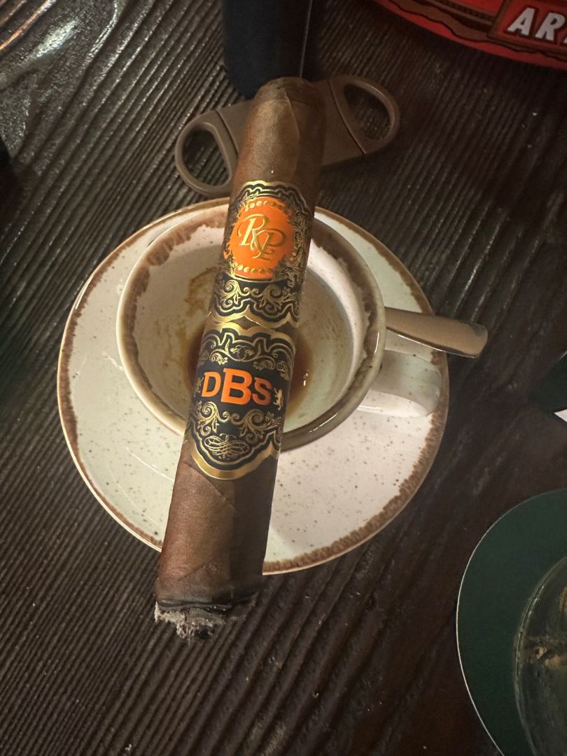 Chris Khatsch at Mareva Beirut Lebanon Reviewing the Rocky Patel DBS Cigar